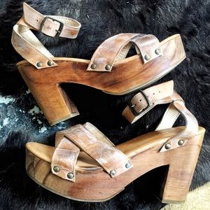 Bed|Stü Kalah Heels